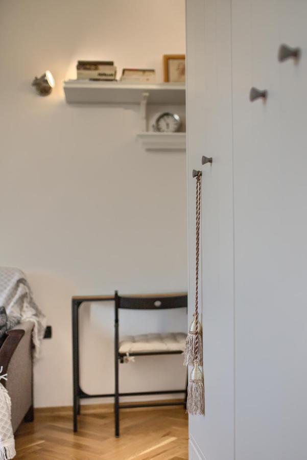 Appartement Dana M à Pula Extérieur photo